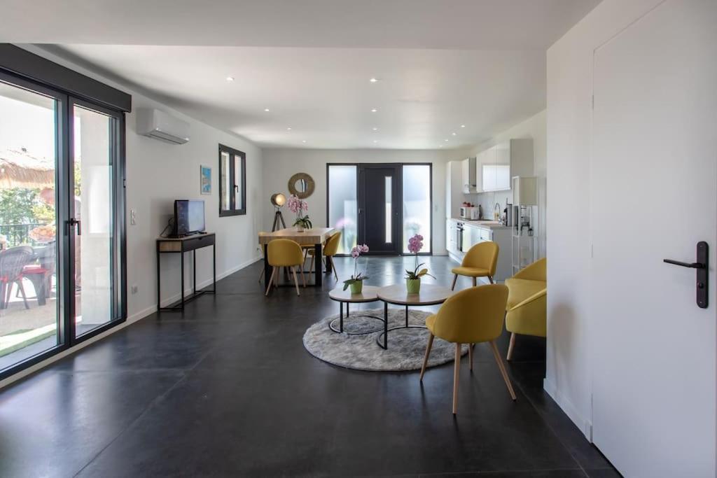 Echapee Belle - Vinayard View - Jacuzzi Bbq - Parking Apartment Nice Exterior photo