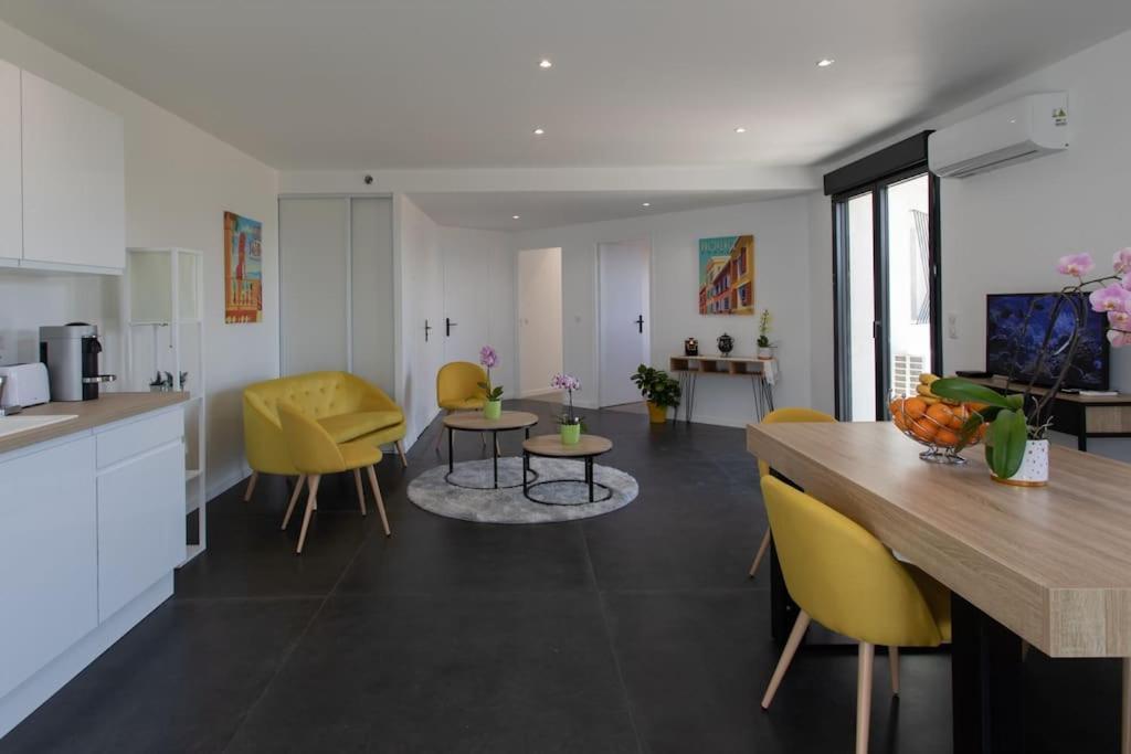 Echapee Belle - Vinayard View - Jacuzzi Bbq - Parking Apartment Nice Exterior photo